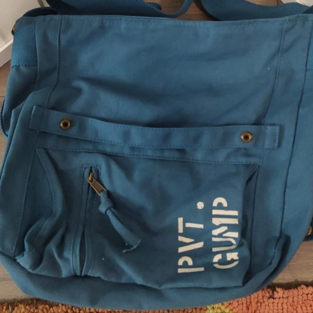 Forest Gump Blue Messenger Bag New With Tag Bubba Gump